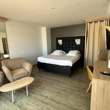 Beau 30m2, Piscine Et Jacuzzi Au Jardin D'eden, Dedie Aux Couples, Village Naturiste Апартаменты Агд